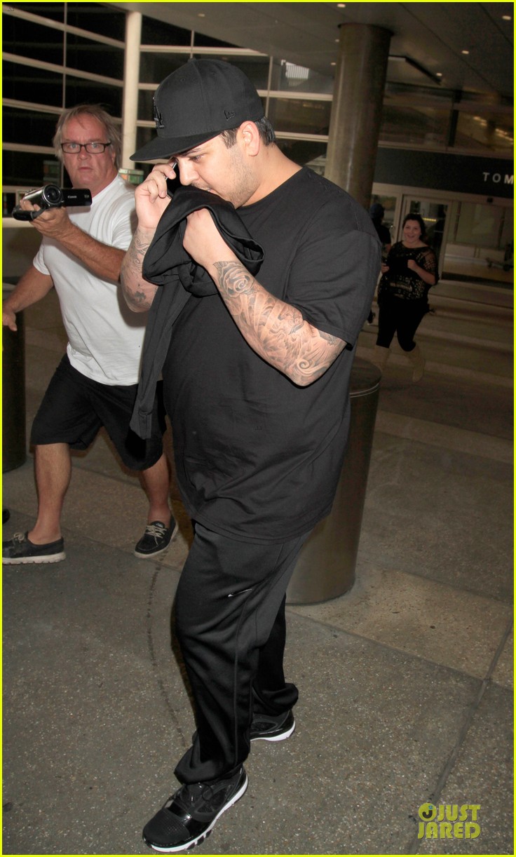 Rob Kardashian Skips Sister Kim & Kanye West Wedding! Photo 3121490
