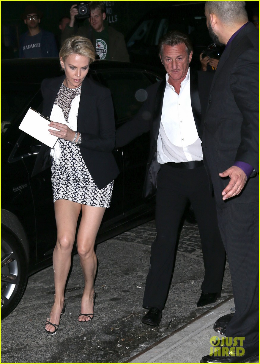 Charlize Theron \u0026 Sean Penn Keep the Night Going at Met Ball 2014 After  Party!: Photo 3106806 | 2014 Met Ball, Charlize Theron, Sean Penn Photos |  Just Jared: Entertainment News, image size:875x1222