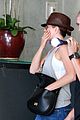 jennifer aniston pampers herself at the spa before dinner with chelsea handler 09