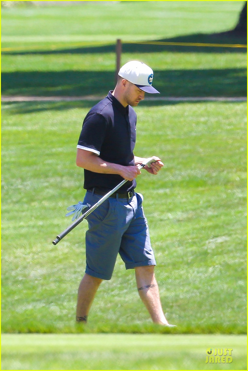 jessica biel finds justin timberlake at the golf course 073144964