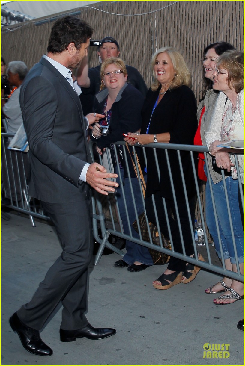 gerard butler meagan good picture at jimmy kimmel live 123132832