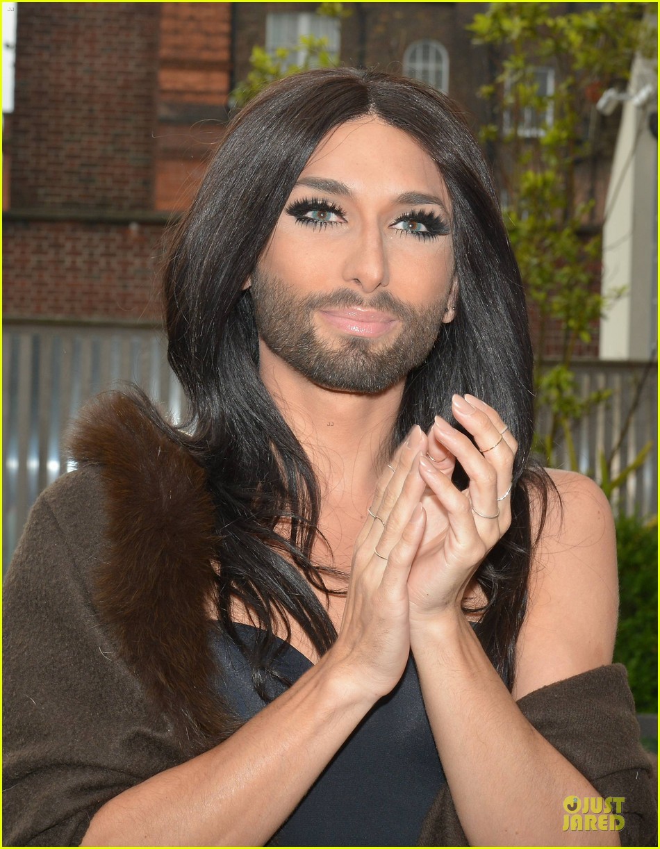 conchita wurst human right to love whoever you want 07