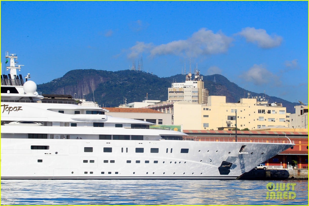 leonardo dicaprio luxury yacht world cup 103134148