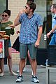 scott eastwood chows down on a hot dog 06