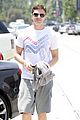 topher grace makes one fans day at the gym 04