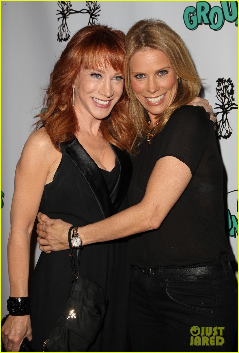 kathy griffin cheryl hines groundlings anniversary 133126367