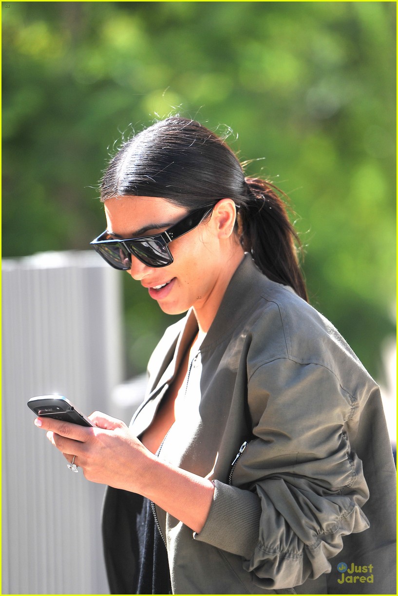 Kim Kardashian Definitely Wants One More Child with Kanye West Photo