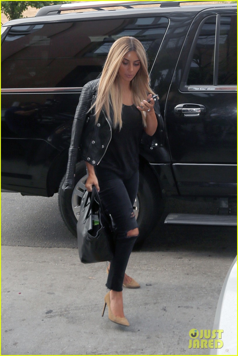 kim kardashian steps out with new blonde hair 213143340