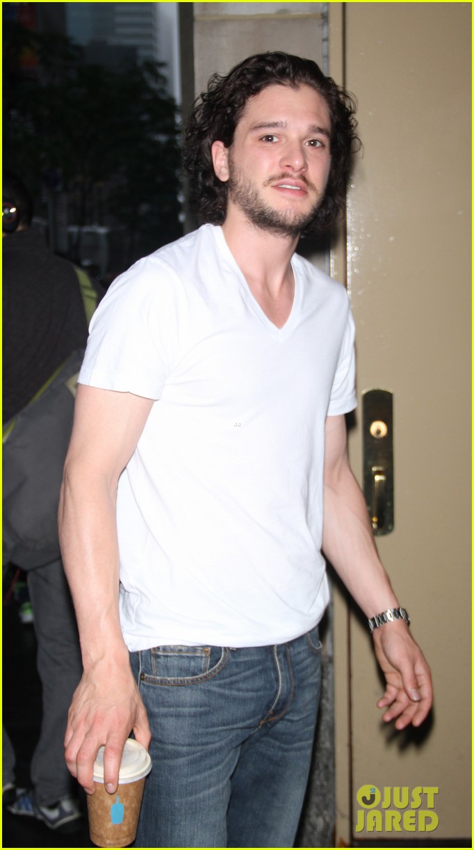 kit harington says game of thrones season finale is a big one 023134749