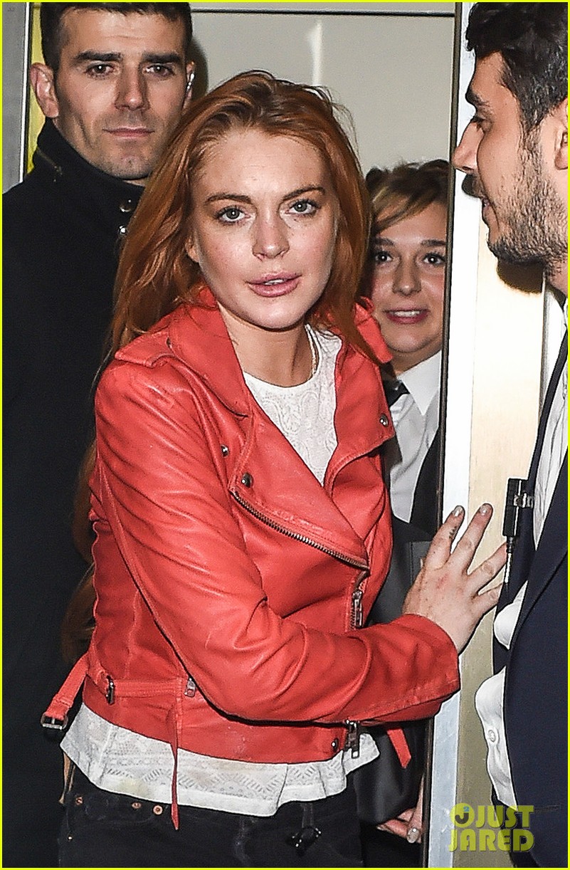 lindsay lohan is looking happier more refreshed than ever 123147021