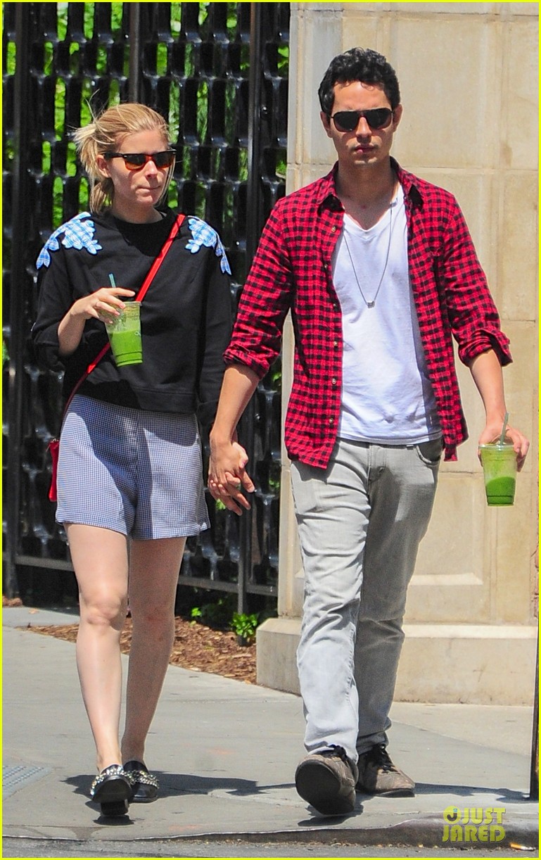 kate mara max minghella cant get enough of each other 013131089