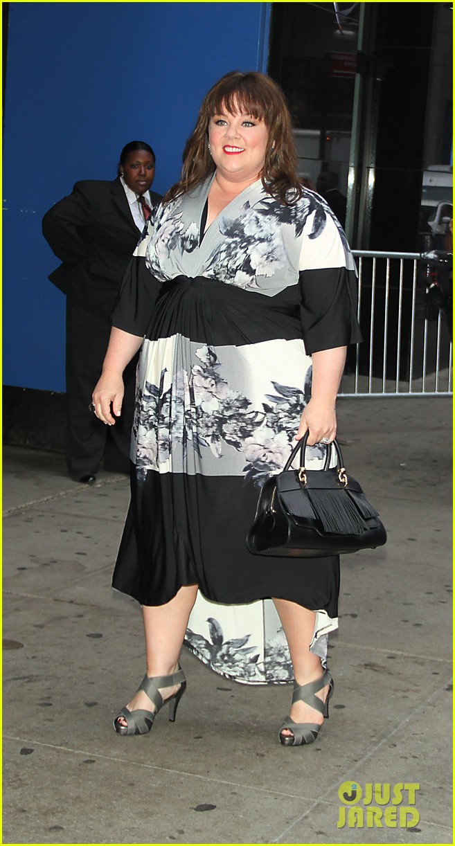 melissa mccarthy will do almost anything for a laugh 033143560