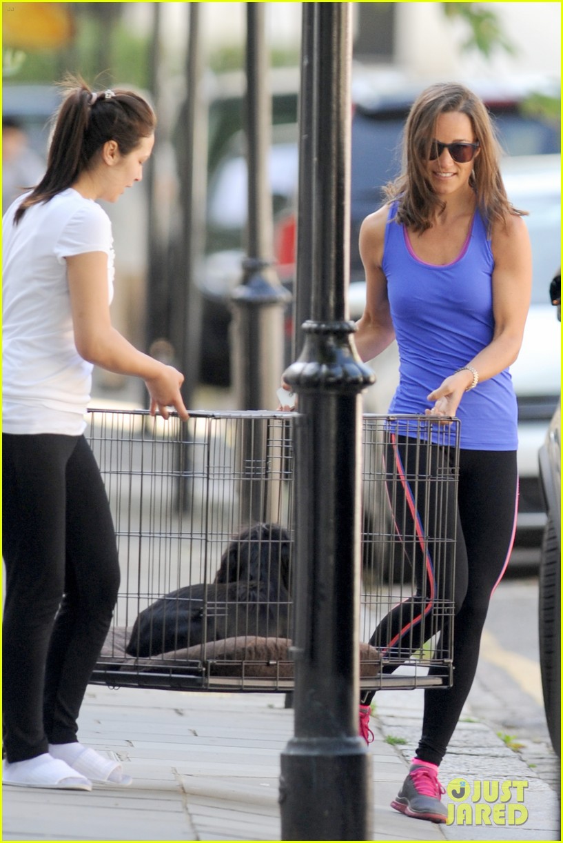 pippa middleton has a royal dog day afternoon with lupo 03