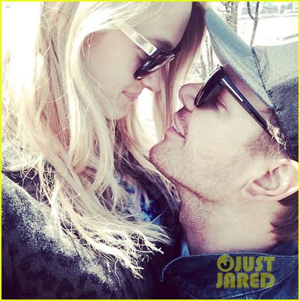 jim parrack getting divorced currently dating leven rambin 013128686
