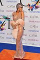 rihanna stylist talks her so naked dress at cfda awards 29