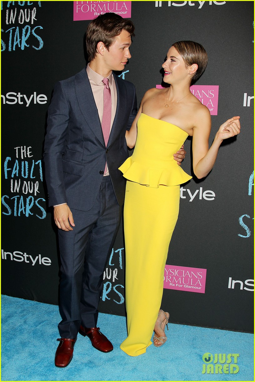 shailene woodley fault in our stars nyc premiere 23