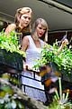 taylor swift plants in her garden with karlie kloss 02