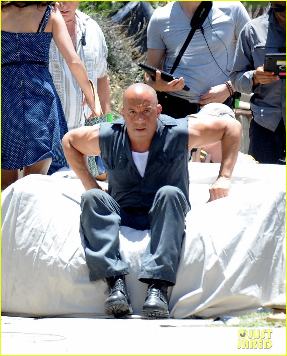 vin diesel does some fiery stunt work for fast furious 7 043128907