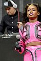 azealia banks rocks pink midriff outfit at wireless festival 04