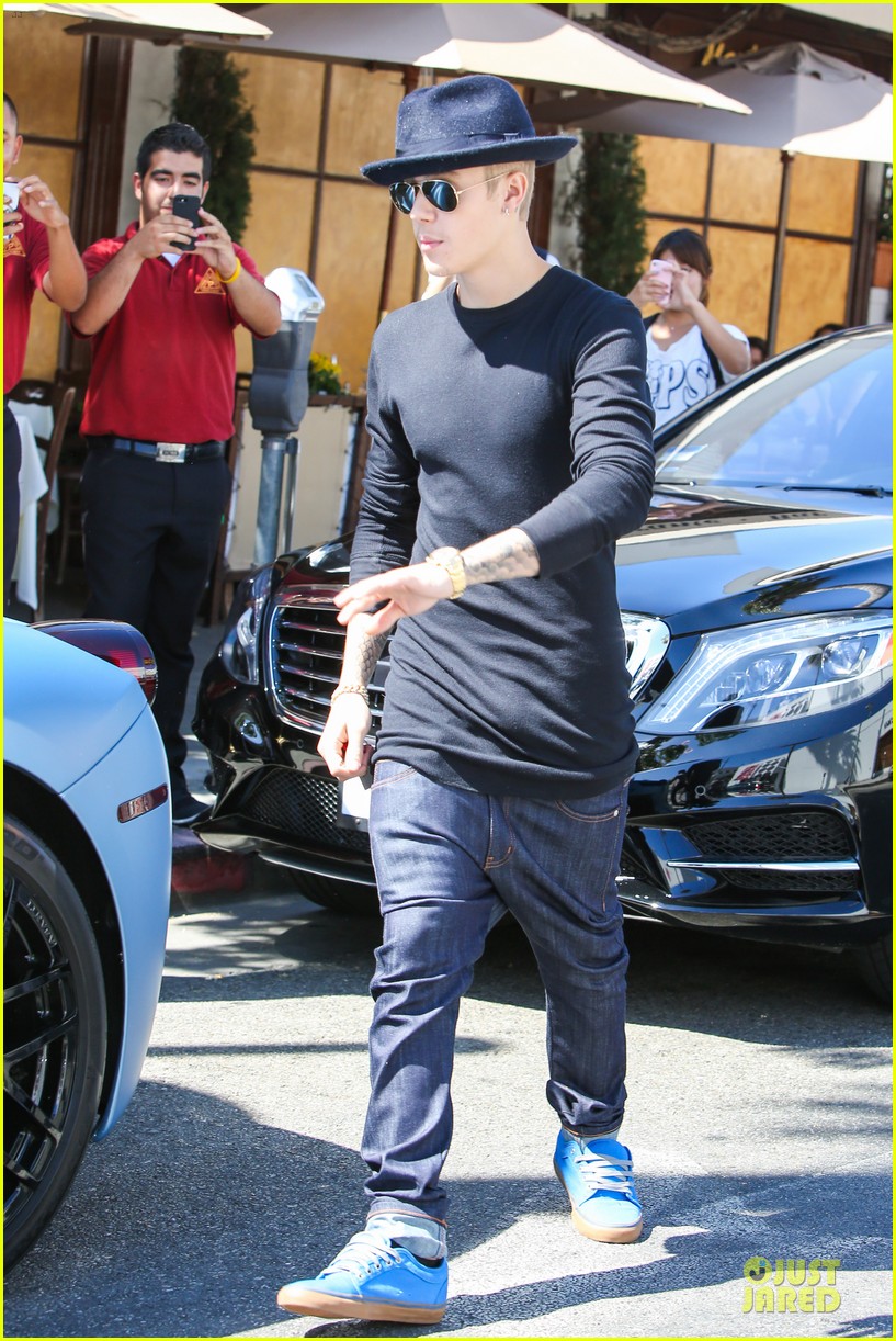 justin bieber yovanna ventura step out for lunch 013151915