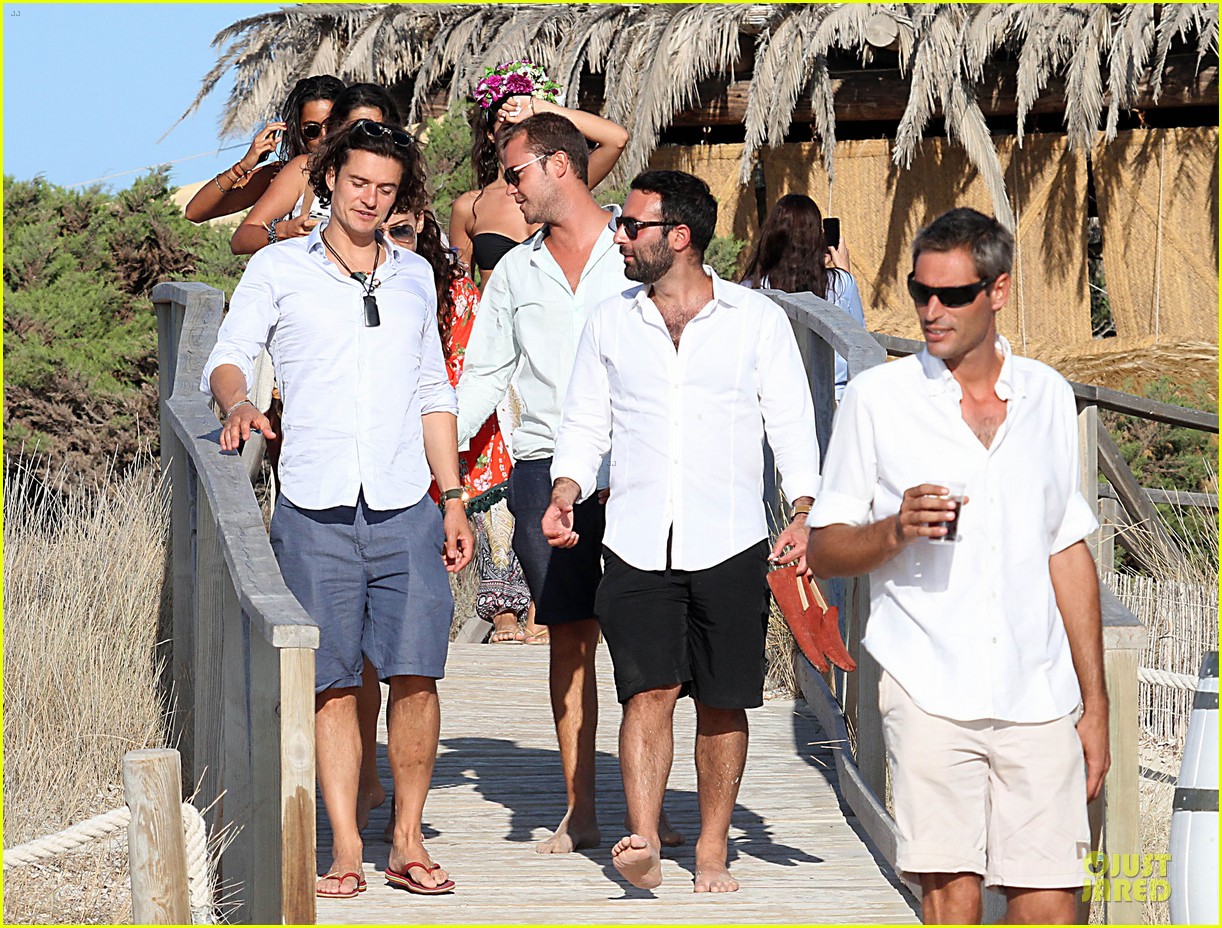 orlando bloom livin the fun life on a boat in spain 303166838