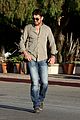 gerard butler keeps clothes the same two days 15