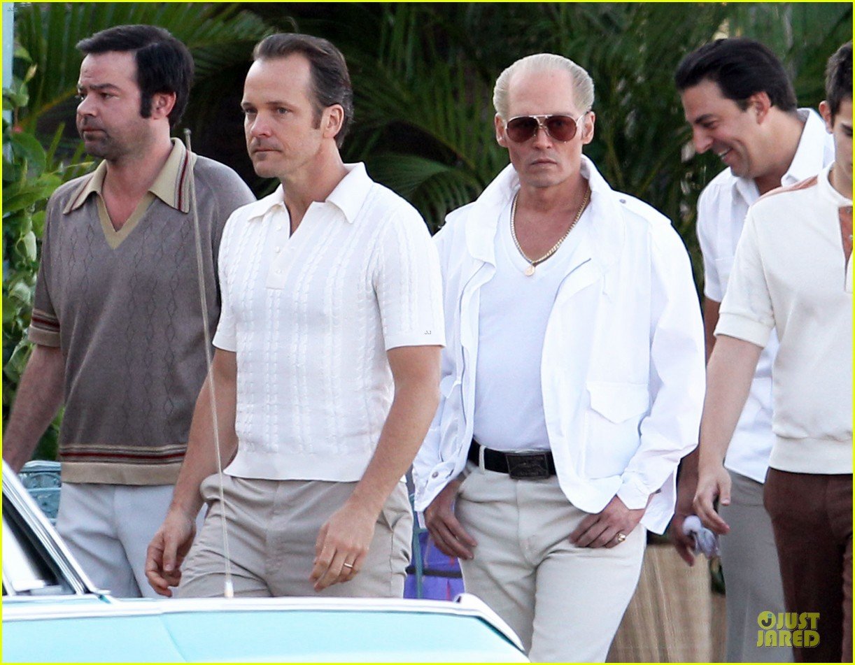 johnny depp discolored teeth for black mass 10