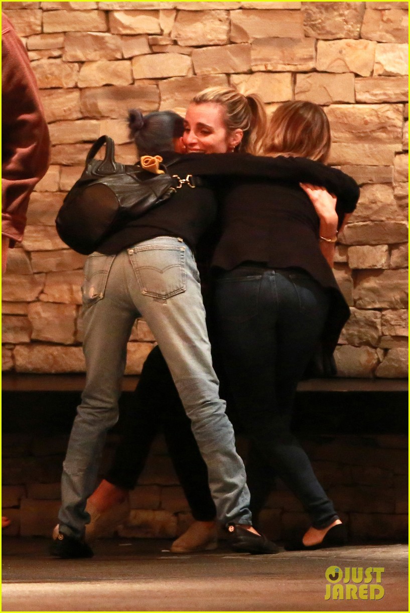 cameron diaz benji madden get candid with nicole richie at dinner 343159070