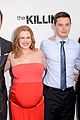 mireille enos shows off her baby bump at premiere of the killing 02