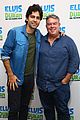 adrian grenier wants everyone to recycle 06