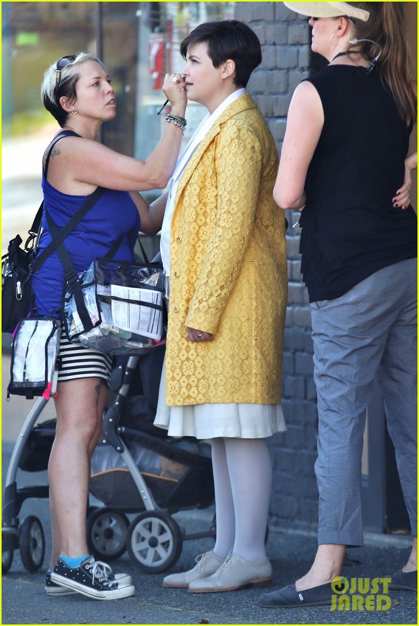 From On-Screen Co-Stars to Real-Life Romance | Entertainment Tonight, image size:819x1222