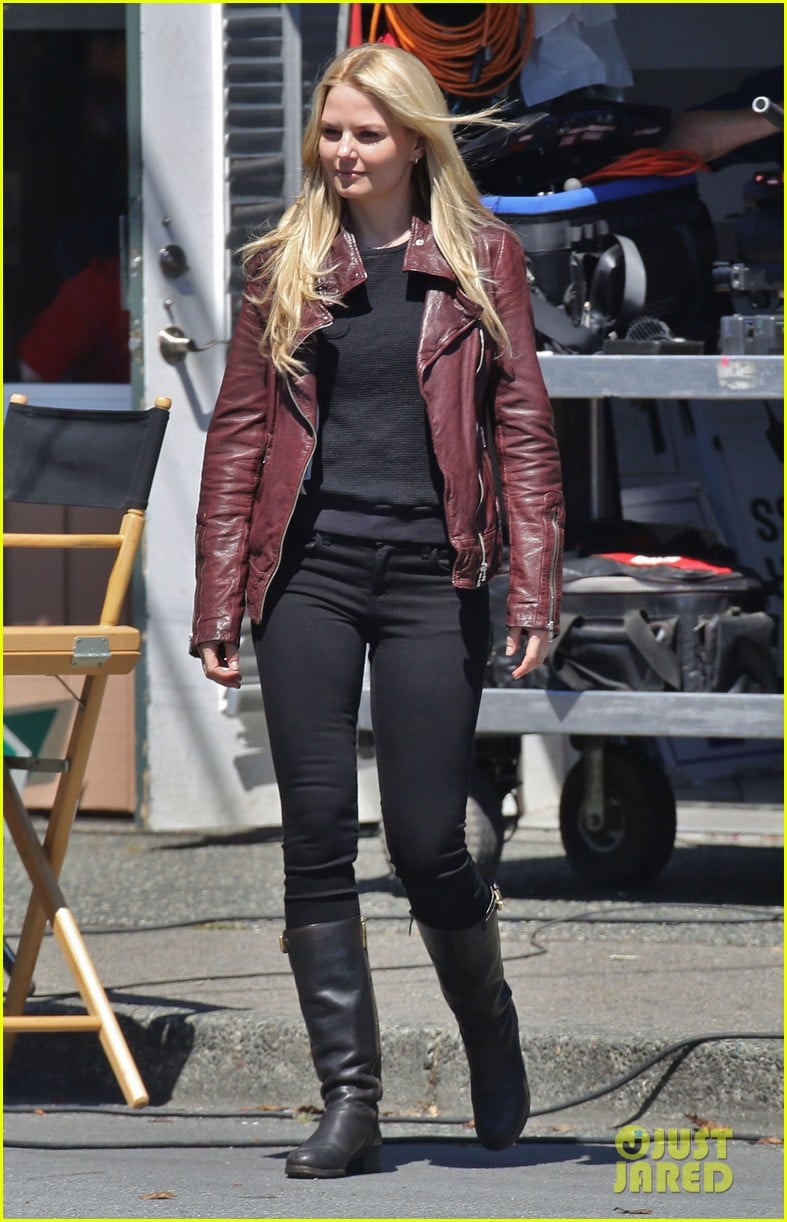 Once Upon A Time review – 2×12: 'In The Name Of The Brother', image size:787x1222