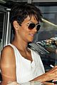 halle berry admits to david letterman that she believes in aliens 06