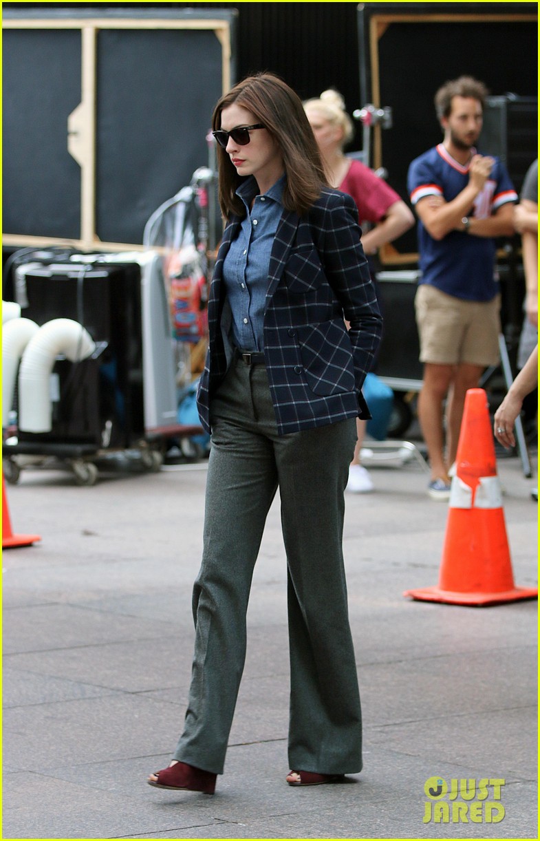 anne hathaway walks the streets of new york in a bathrobe 113153289