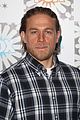 charlie hunnam is a total stud at foxs summer tca all star party 02