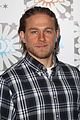 charlie hunnam is a total stud at foxs summer tca all star party 03