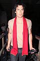 ian somerhalder makes his way to comic con after weekend with nikki reed 01