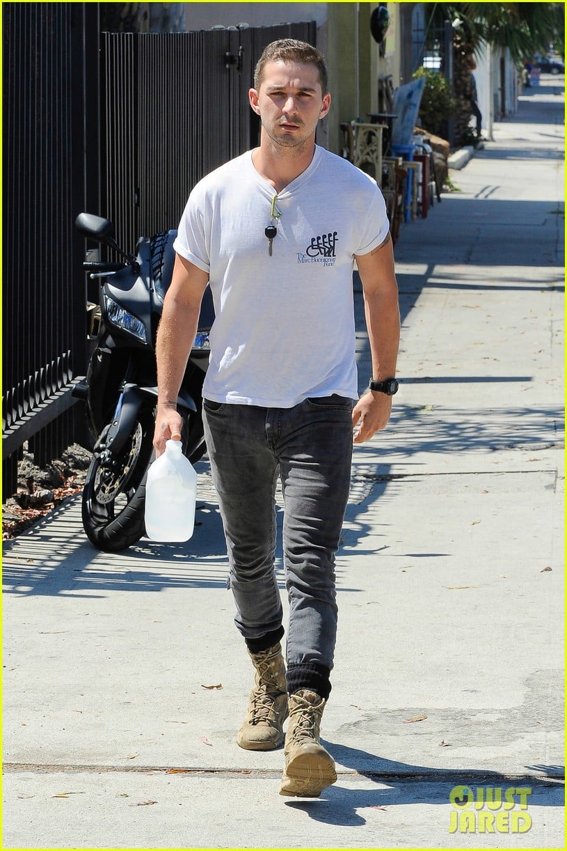 shia labeouf clean shaven looking healthy 01