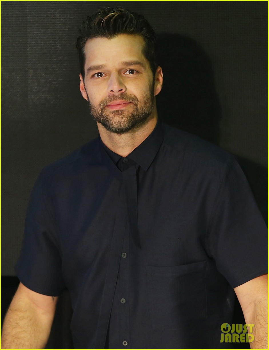 ricky martin attends media call after getting together with his the voice 17