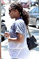 kelly rowland displays her bare baby bump during gym workout 06