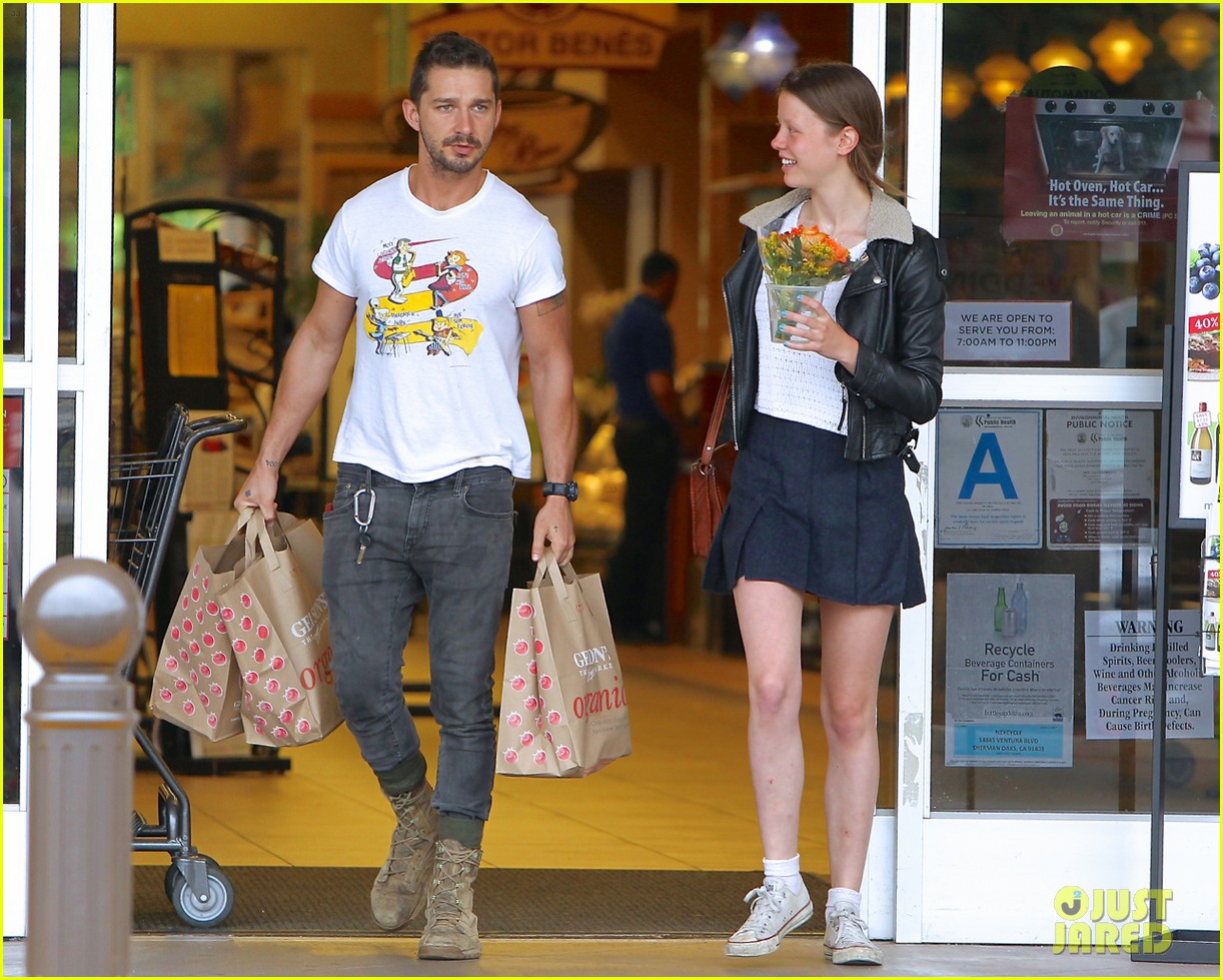 shia labeoufs former on screen sister says hes going to be fine 223160543