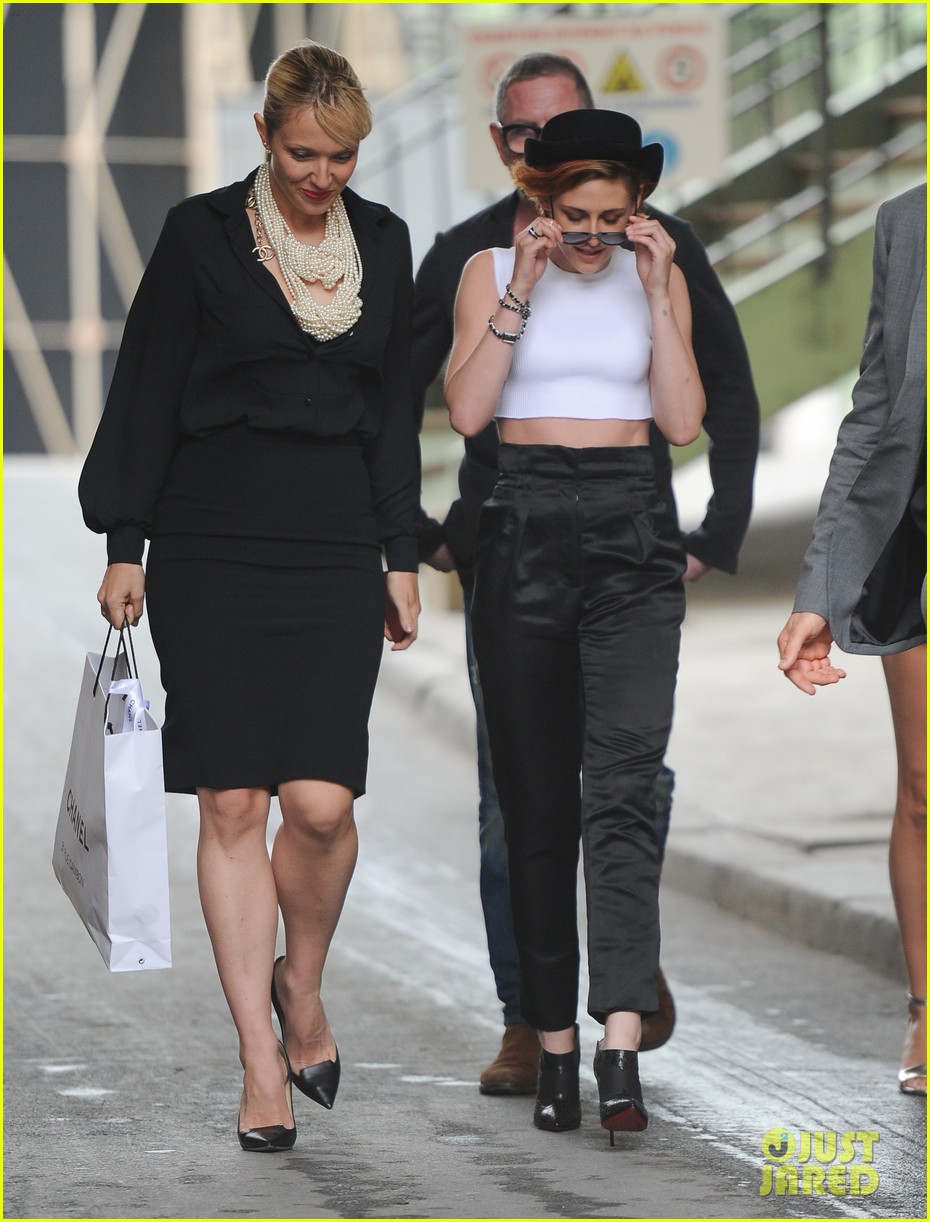 kristen stewart covers up her new short hair with a hat 16