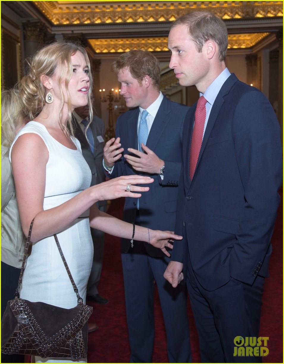 prince william jokes george bath time quite painful 053152547