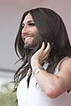 bearded drag queen conchita wurst receives pride award 09