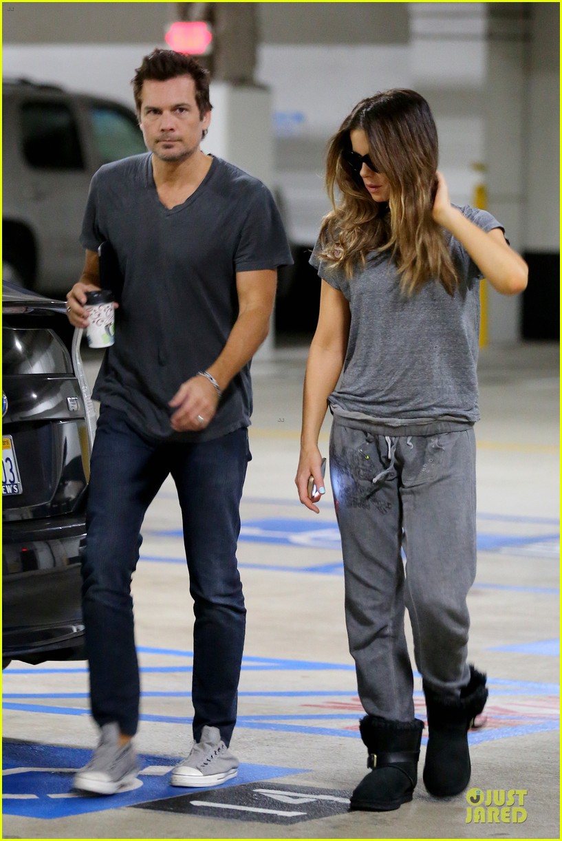Kate Beckinsale Will Work With Mel Raido on 'The Disappointments Room ...