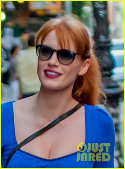 jessica chastain boyfriend gian luca hold hands nyc 013179859