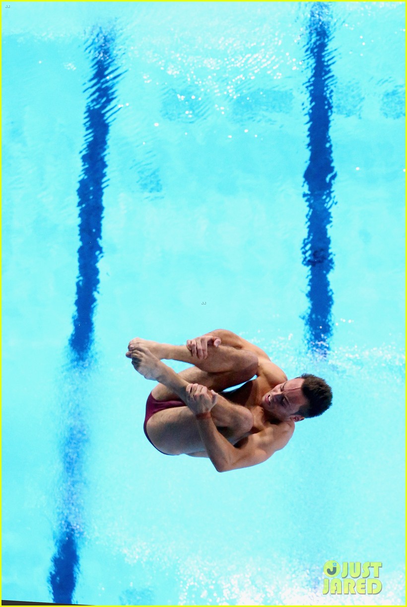 tom daley wins gold at commonwealth games 233170245