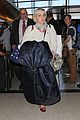 lena dunham allison williams jet out of lax after eventful emmy awards 05