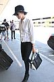 lena dunham allison williams jet out of lax after eventful emmy awards 07