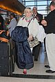lena dunham allison williams jet out of lax after eventful emmy awards 10